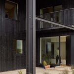 Charlie Luxton Design – Class Q Barn – Exterior Entrance